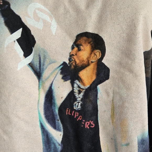 Usher Flipper's 2023 Vegas Residency Black and White Long Sleeve Tees - Picture 7 of 10